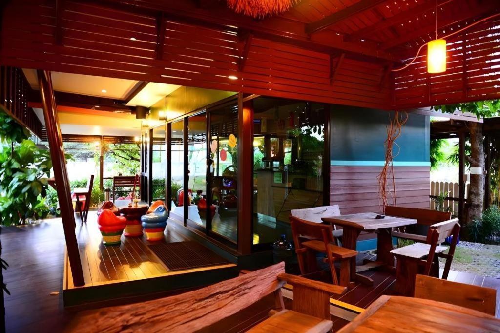 U-Sabai Park Resort Nakhon Ratchasima Exterior photo